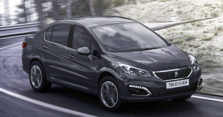Седан Peugeot 408 подорожал на 81 тысячу рублей Седан Peugeot 408 подорожал на 81 тысячу рублей
